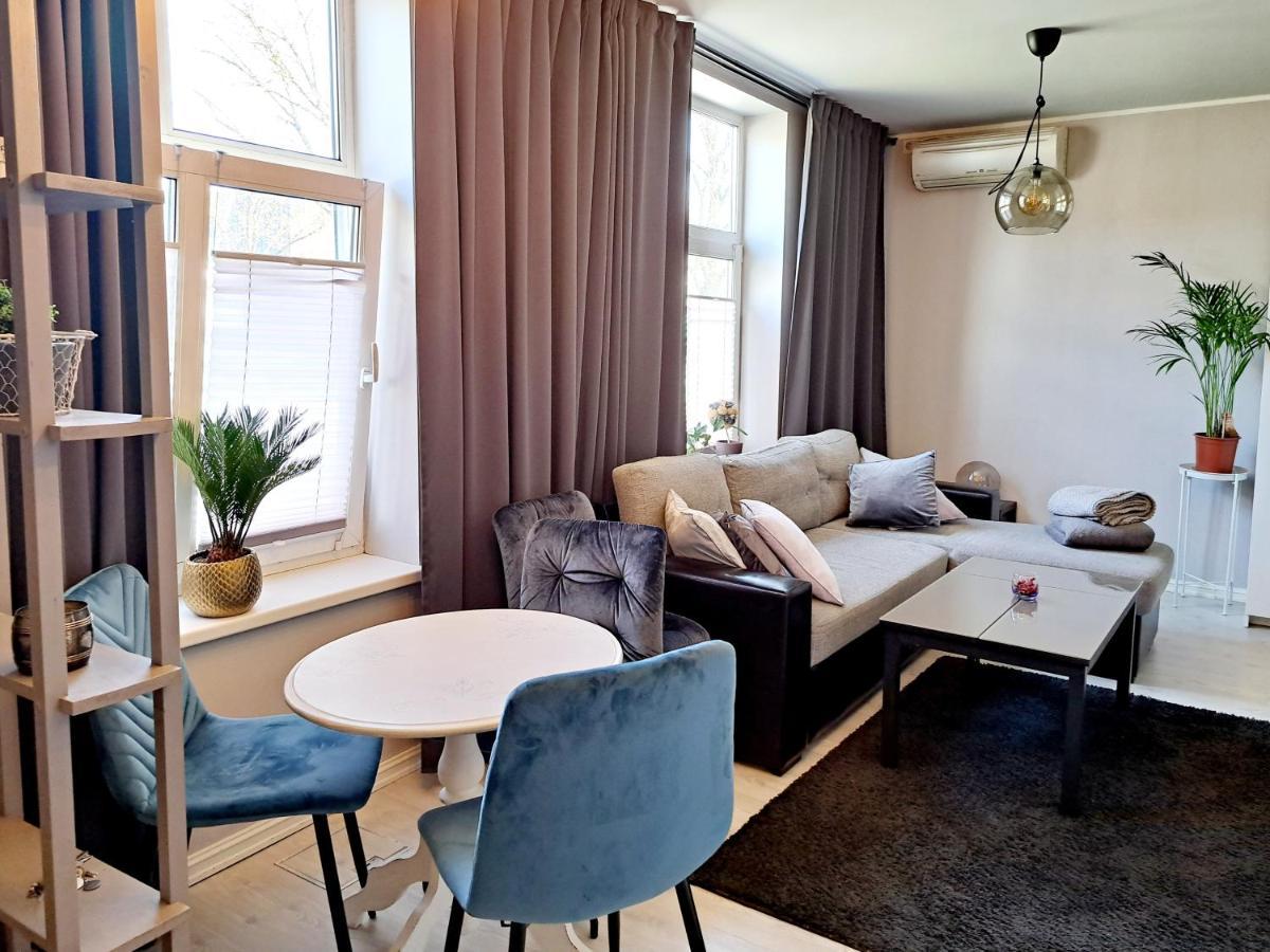 Riia Maantee Apartement Pärnu Exterior foto